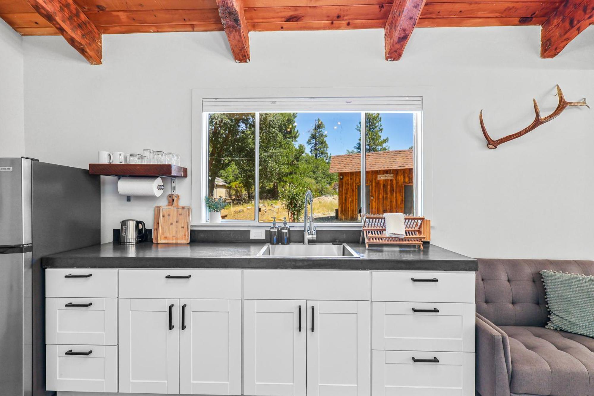 Basecamp Lodge Mount Shasta Quarto foto